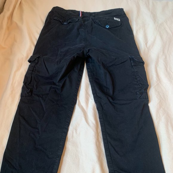 Black Cargo Pants from local French brand Hero Seven - Picture 5 of 6